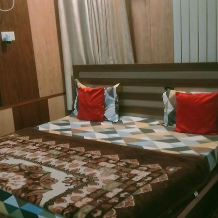 Shree Ram Guest House Near Ram Mandir Ayodhya Екстериор снимка